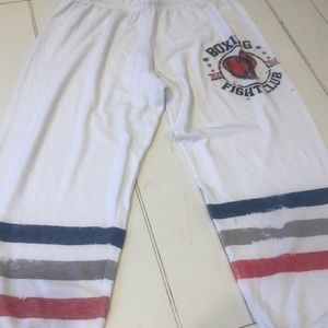 Softest coziest sweatpant. Worn once